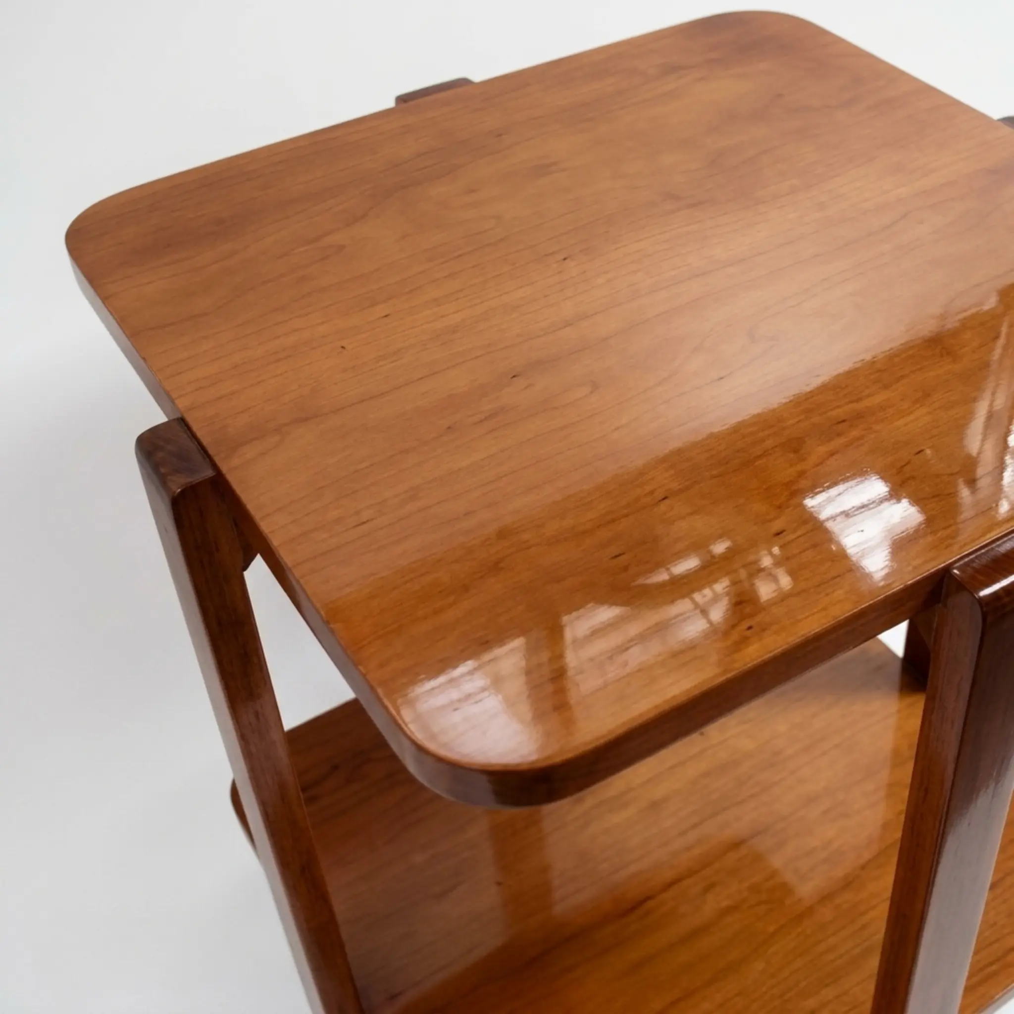 Mesa Restaurada